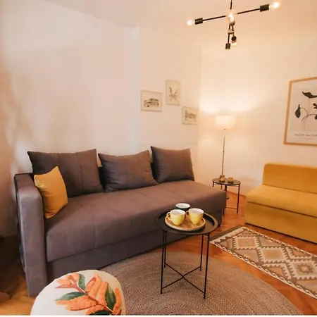 Sunce アパート *